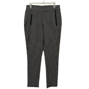 NWT Calvin Klein Woman’s Black-White Pants, Sz 10.